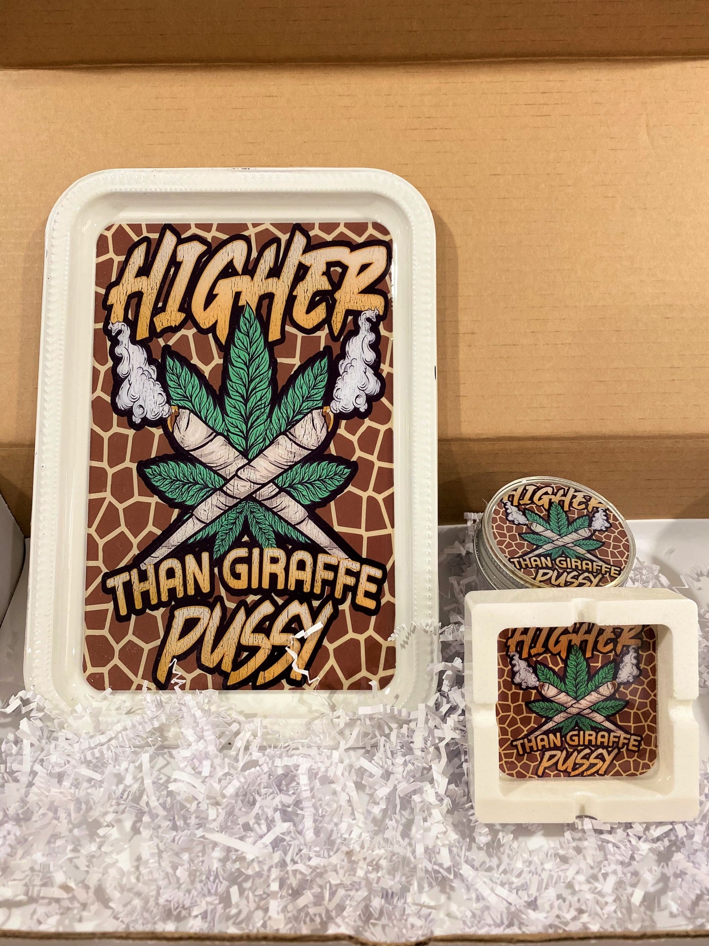 Higher Than Giraffe Rolling Tray Set